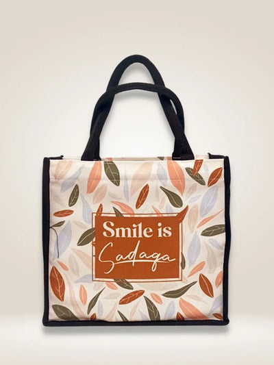 DG Canvas Totebag Smile is Sadaqa